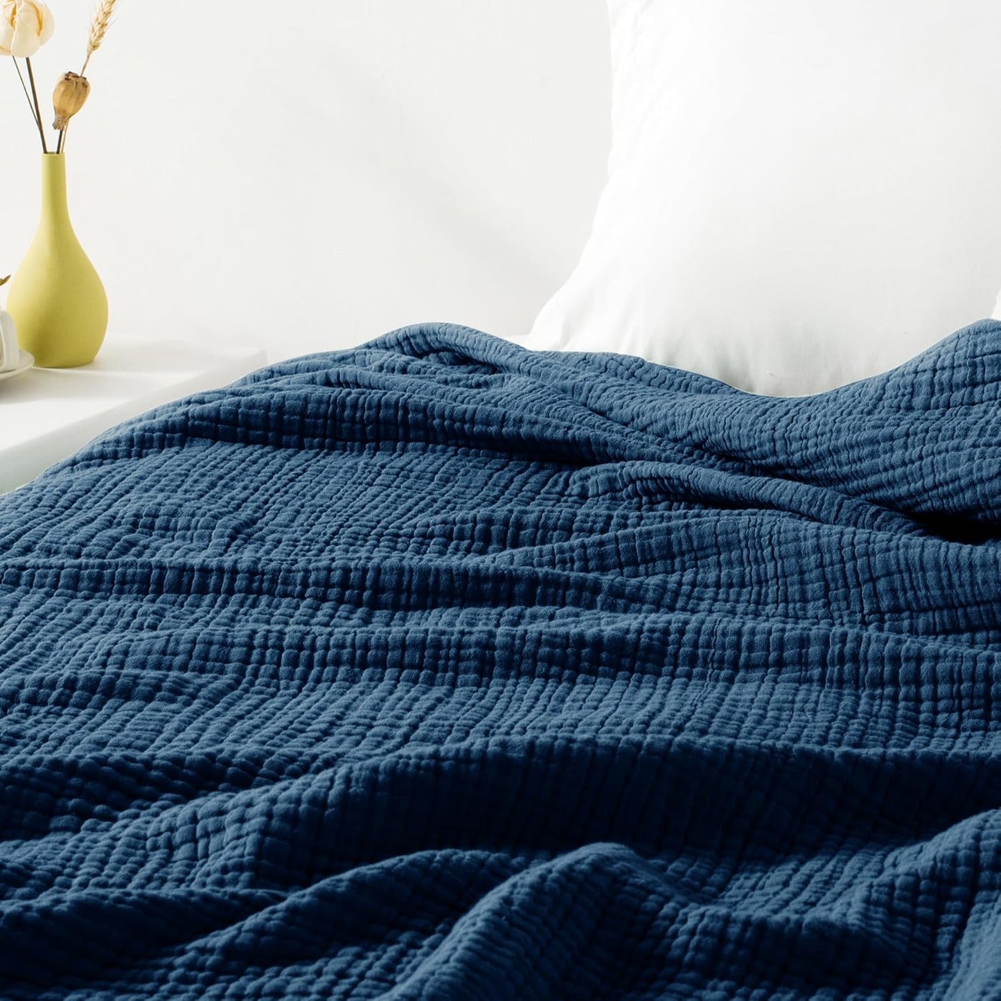 Carriediosa 100% Cotton Muslin Throw Blanket 108" X 90" King Size，4-Layers Summer Gauze Throws for Bed Couch，Soft Lightweight Breathable Linen Blankets Bedspread for Adults All Season，Navy Blue