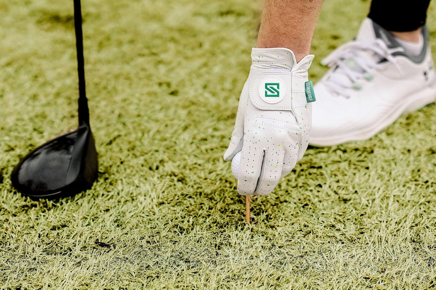 Premium Golf Glove | 100% AAA Cabretta Leather | Cool Golf Gloves | Serious Feel & Performance | Mens Golf Gloves Left Hand