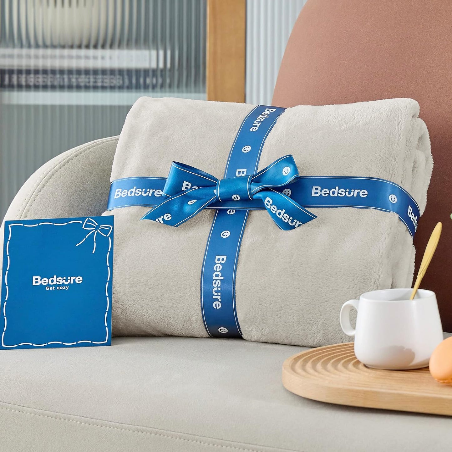 Bedsure Fleece Blanket Twin Blanket Linen - 280GSM Soft Lightweight Plush Cozy Blankets for Bed, Sofa, Couch, Travel, Camping