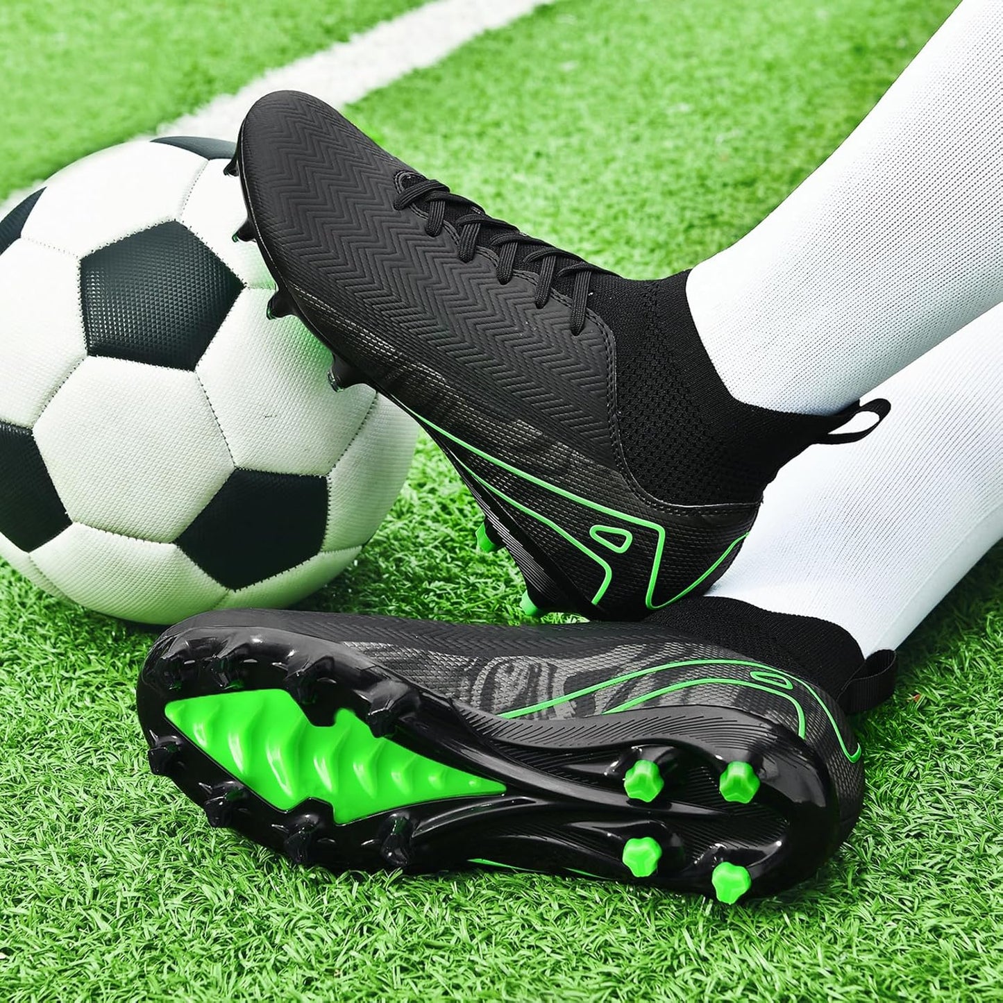 Indoor Soccer Cleats Mens Womens Turf Soccer Cleats Wide Socer Shoes FG AG TF High Ankle Football Boots