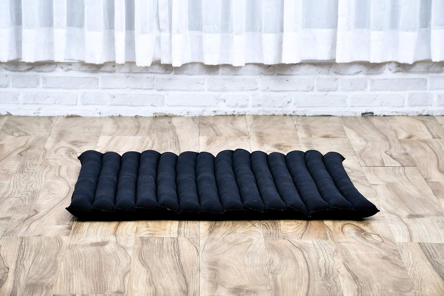 Leewadee Zabuton Seating Cushion – Square Floor Seat for Meditation Exercises, Light Yoga Mat Filled with Kapok