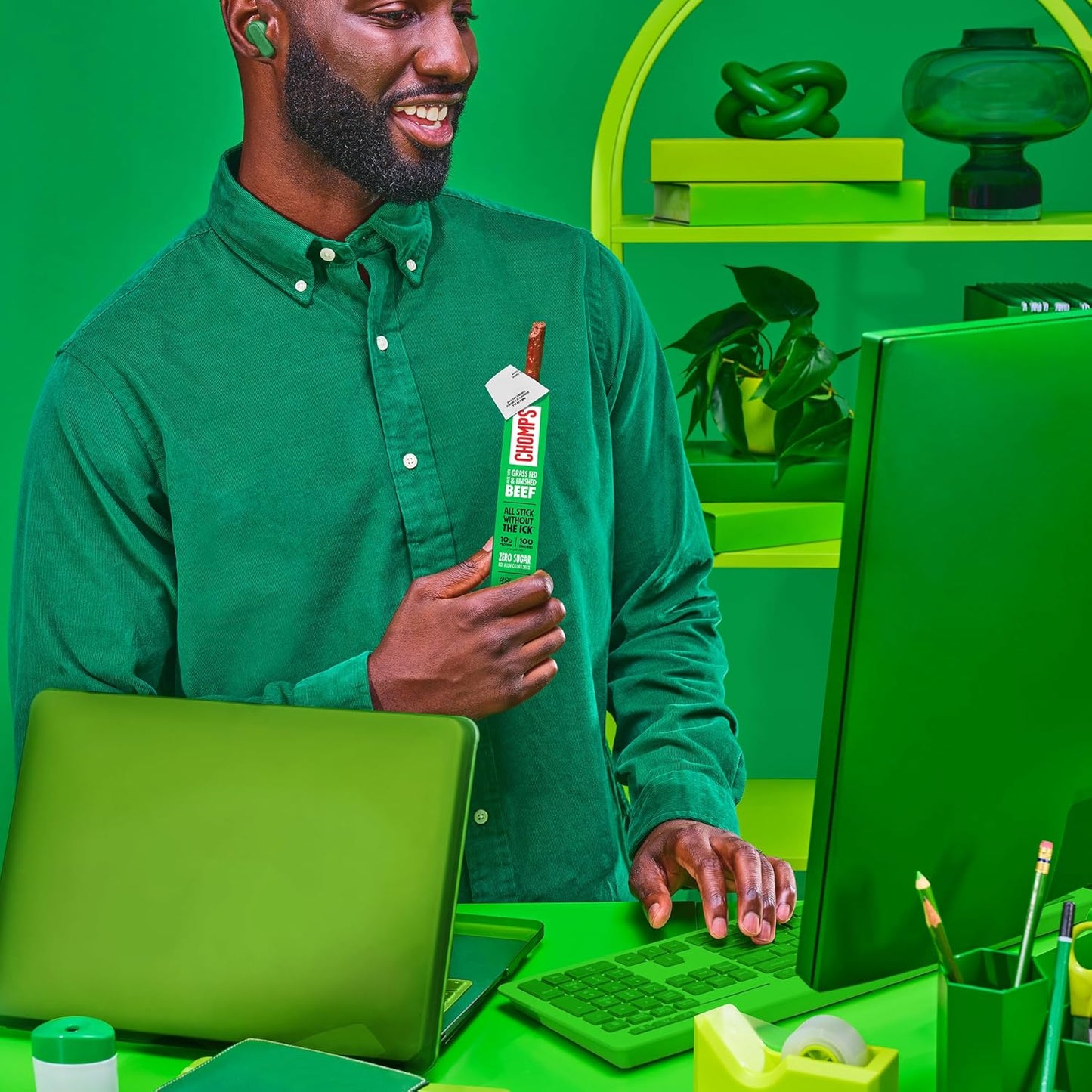 Chomps Grass-Fed and Finished Jalapeño Beef Jerky Snack Sticks 24-Pack - Keto, Paleo, Whole30, 10g Lean Meat Protein, Gluten-Free, Zero Sugar Food, Non-GMO