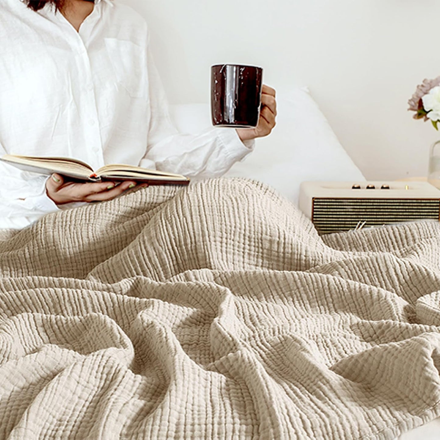 Carriediosa 100% Cotton Muslin Throw Blanket 108" X 90" King Size，4-Layers Summer Gauze Throws for Bed Couch，Soft Lightweight Breathable Linen Blankets Bedspread for Adults All Season，Khaki