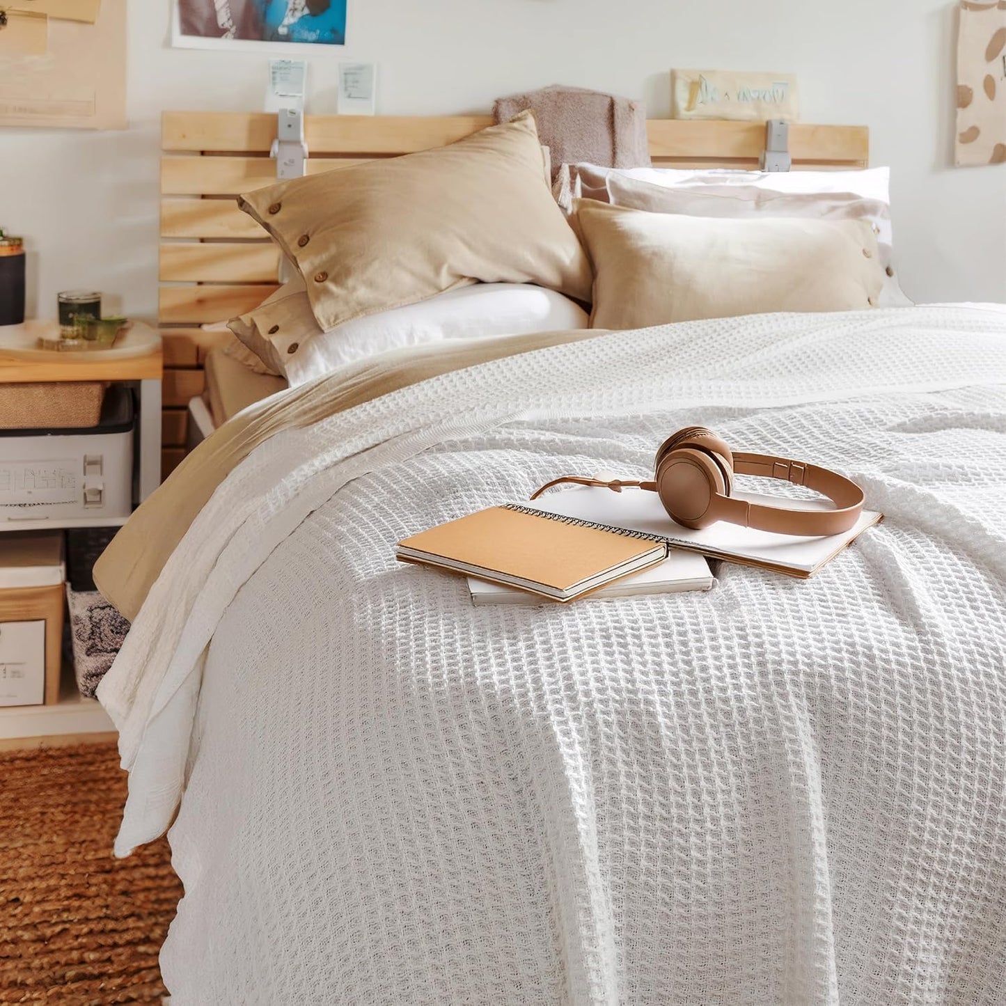 Bedsure 100% Cotton Blanket Twin XL Size for College Dorm - Breathable and Soft, Waffle Weave Twin Blanket for Summer, Dorm Room Essentials, White, 66x90 inches