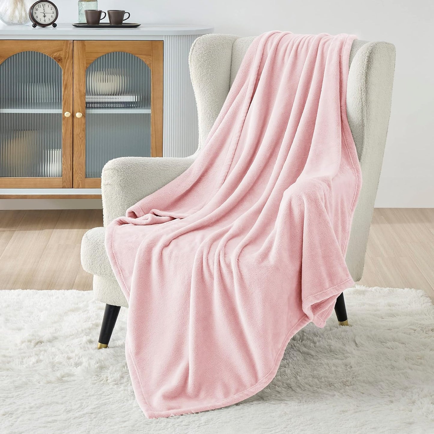 Bedsure Fleece Blanket Twin Size Pink - 300GSM Lightweight Plush Fuzzy Cozy Soft Blanket for Bed, Sofa, Couch, Travel, Camping, 60x80 inches