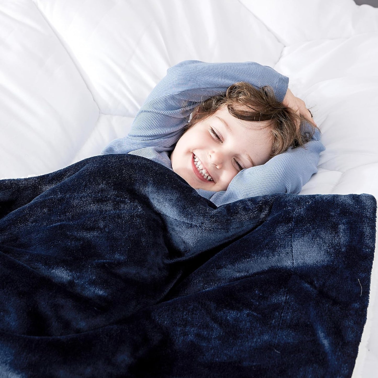 Bedsure Bedding Fleece Blanket for Girls and Boys - Soft Cozy Cute Small Throw Blankets for Travel, 43x55 Inches, Navy