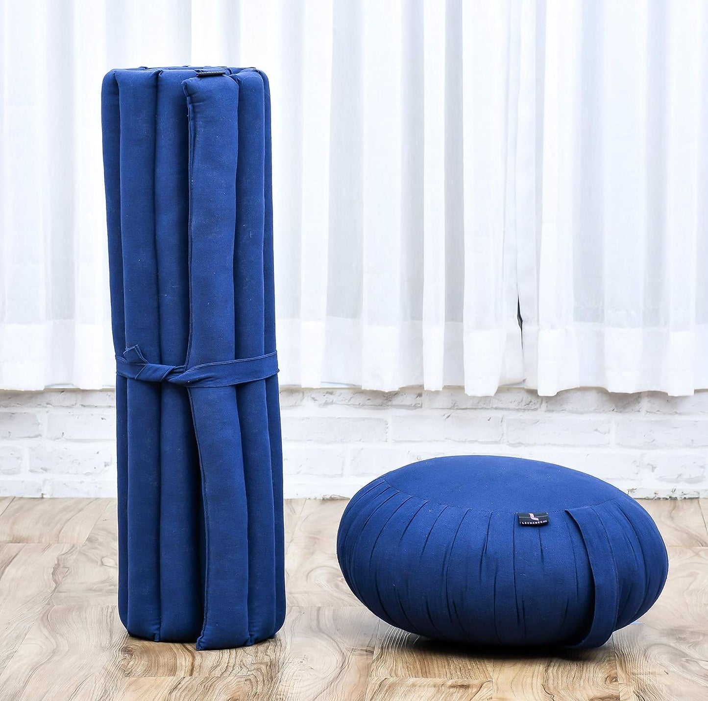 Leewadee Meditation Cushion Set – 1 Round Zafu Meditation Pillow and 1 Square Roll-Up Zabuton Meditation Mat, Pillows Bundle Filled with Kapok