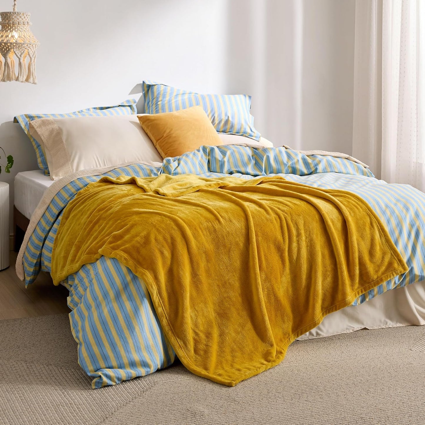 Bedsure Gold Fleece Throw Blanket - 300GSM Blankets for Couch, Sofa, Bed, Soft Lightweight Plush Cozy Throws for Toddlers, 50x60 inches