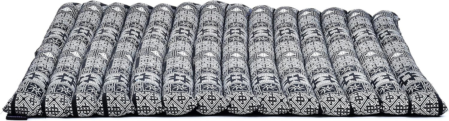 Leewadee Zabuton Seating Cushion – Square Floor Seat for Meditation Exercises, Light Yoga Mat Filled with Kapok