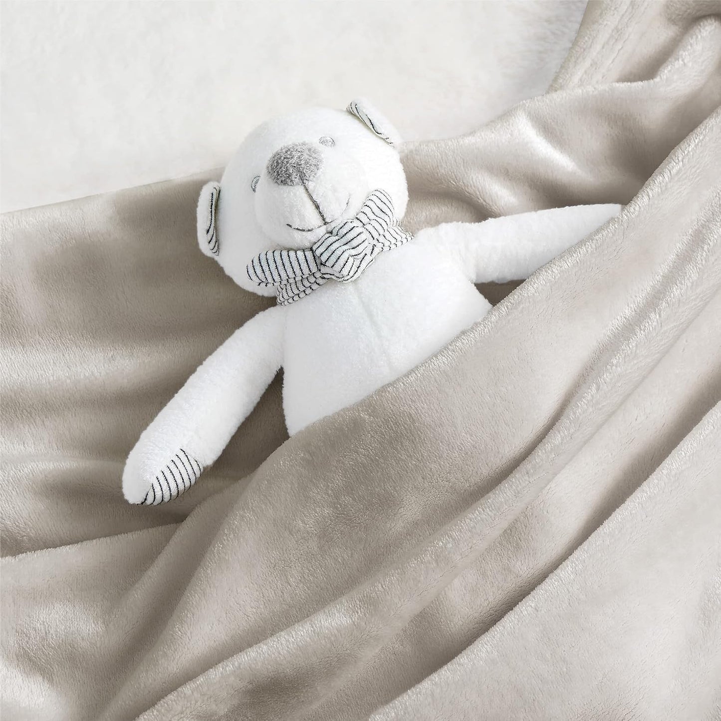 Bedsure Bedding Fleece Blanket for Girls and Boys - Soft Cozy Cute Small Throw Blankets for Travel, 43x55 Inches, Linen