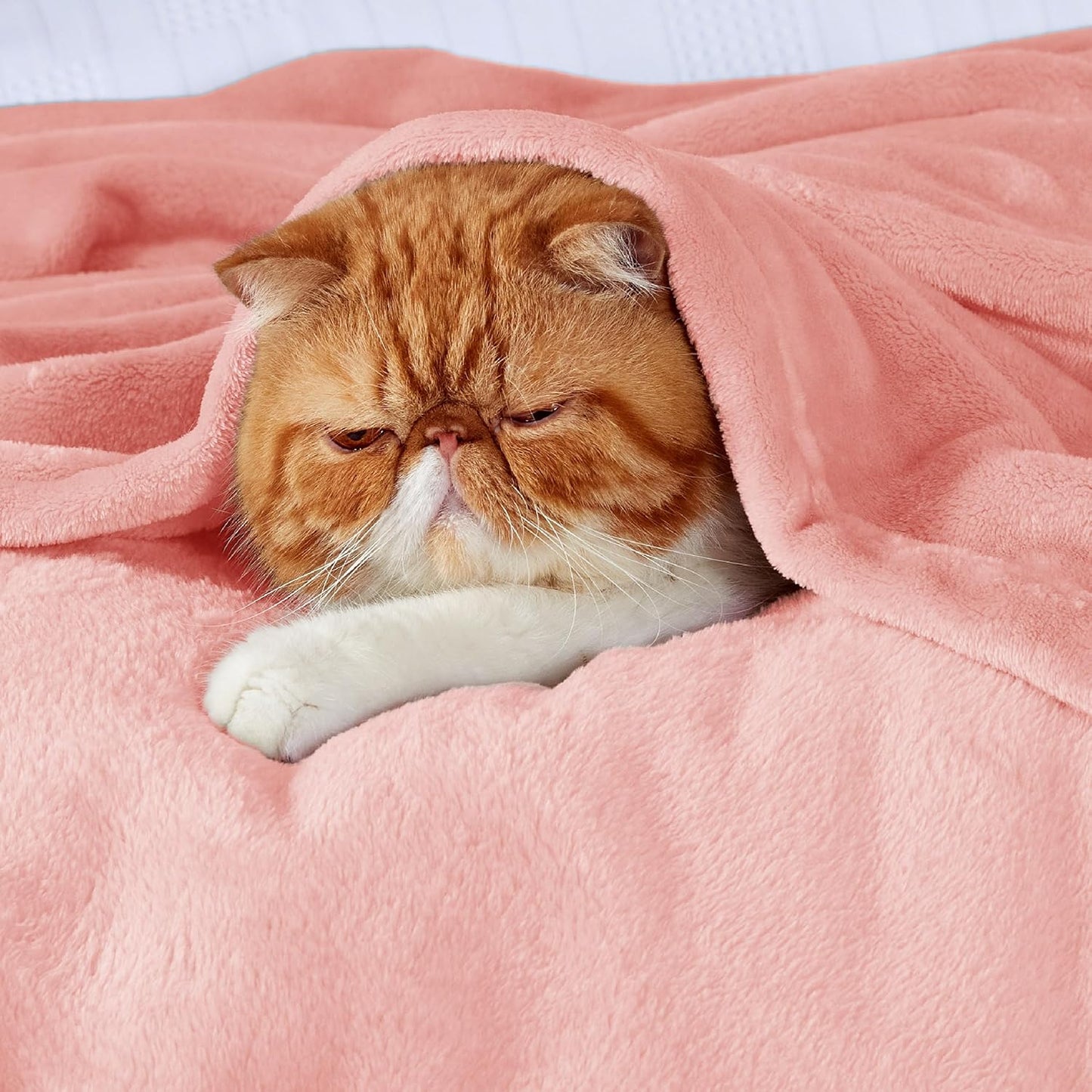 Bedsure Fleece King Size Blankets for Bed Pink - Soft Lightweight Plush Cozy Fuzzy Luxury Microfiber, 108x90 inches