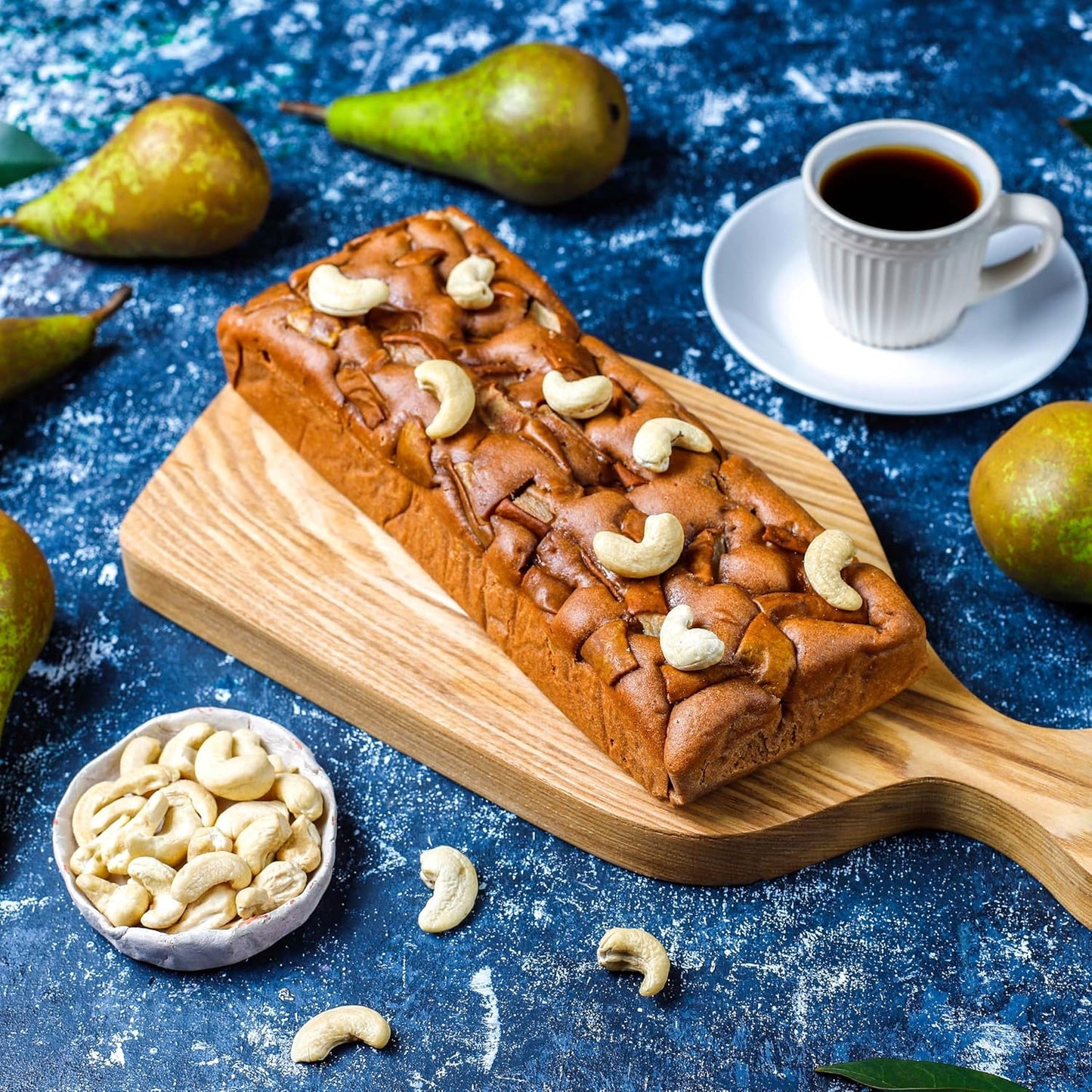 Yupik Roasted Salted Whole Cashews, 2.2 lb (35.2 oz), Pack of 6, Gluten-Free, Kosher, Vegan, Seasoned Nuts, Lightly Coated with Salt, Source of Protein & Iron, Crunchy, Savory Snacks