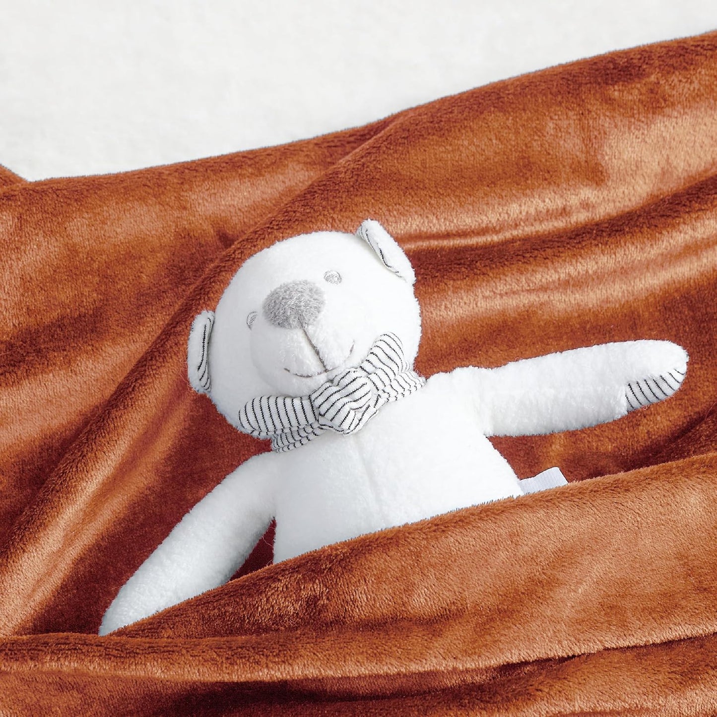 Bedsure Bedding Fleece Blanket for Girls and Boys - Soft Cozy Cute Small Throw Blankets for Travel, 43x55 Inches, Burnt Orange