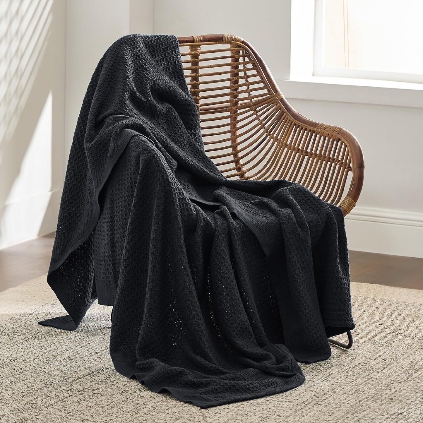 Bedsure 100% Cotton Large Throw Blanket for Couch 50x70 inches - Breathable and Soft, Waffle Weave Throw Blanket for Office, Black