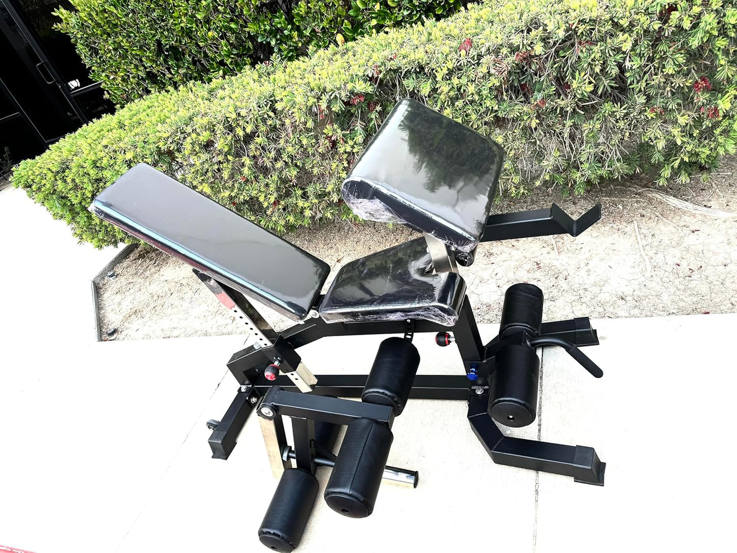 Smith Machine, Cables with Built in 160 kg Weights