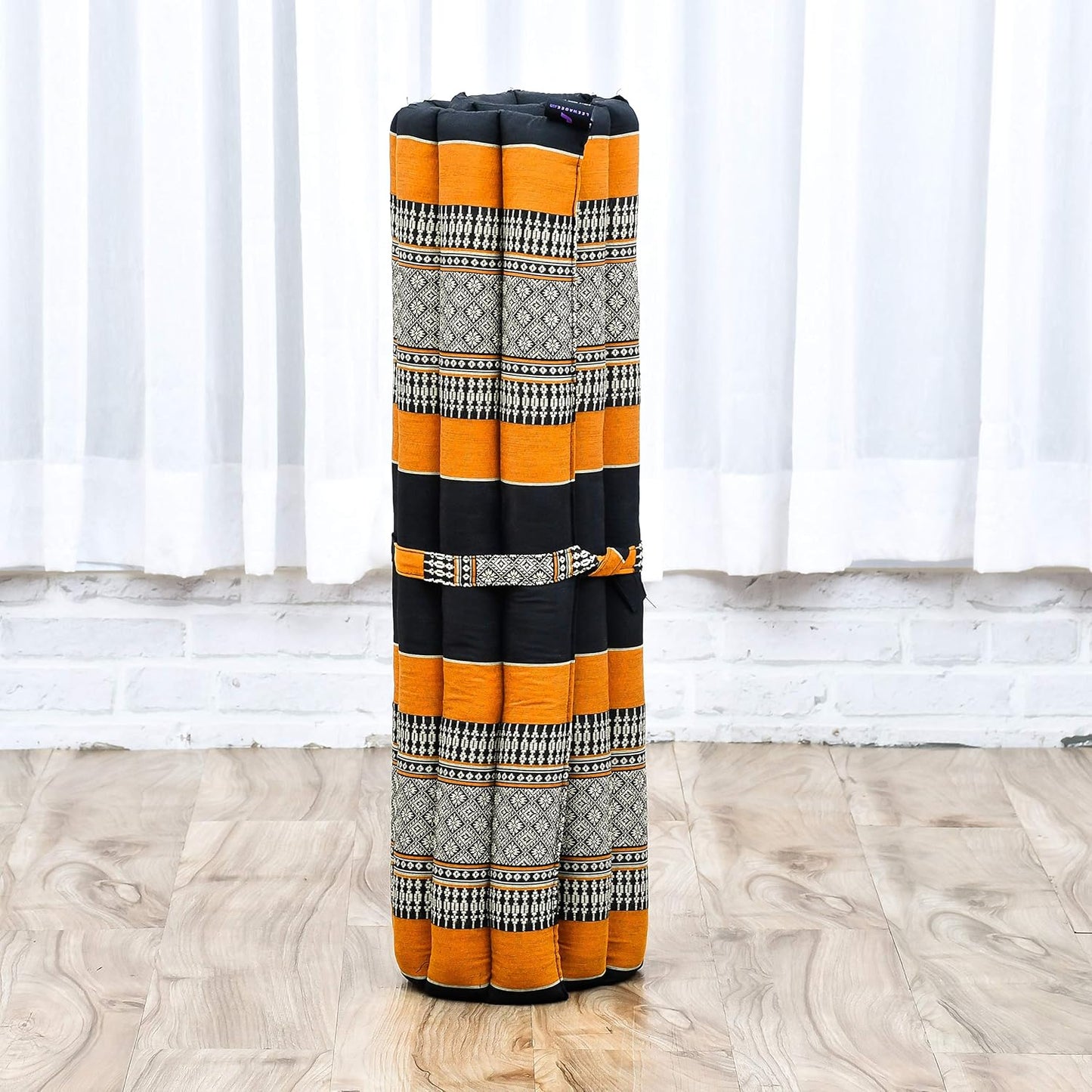 Leewadee Zabuton Seating Cushion – Square Floor Seat for Meditation Exercises, Light Yoga Mat Filled with Kapok