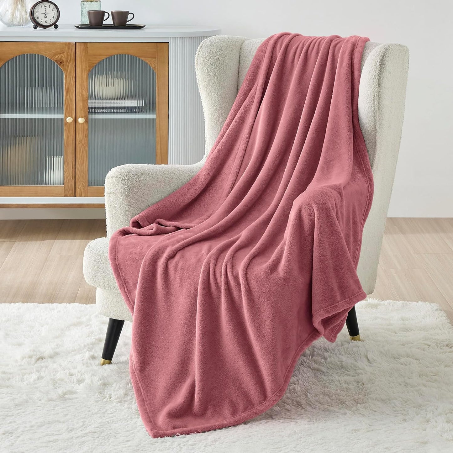 Bedsure Fleece Throw Blanket for Couch Rose Pink - Lightweight Plush Fuzzy Cozy Soft Blankets and Throws for Sofa, 50x60 inches