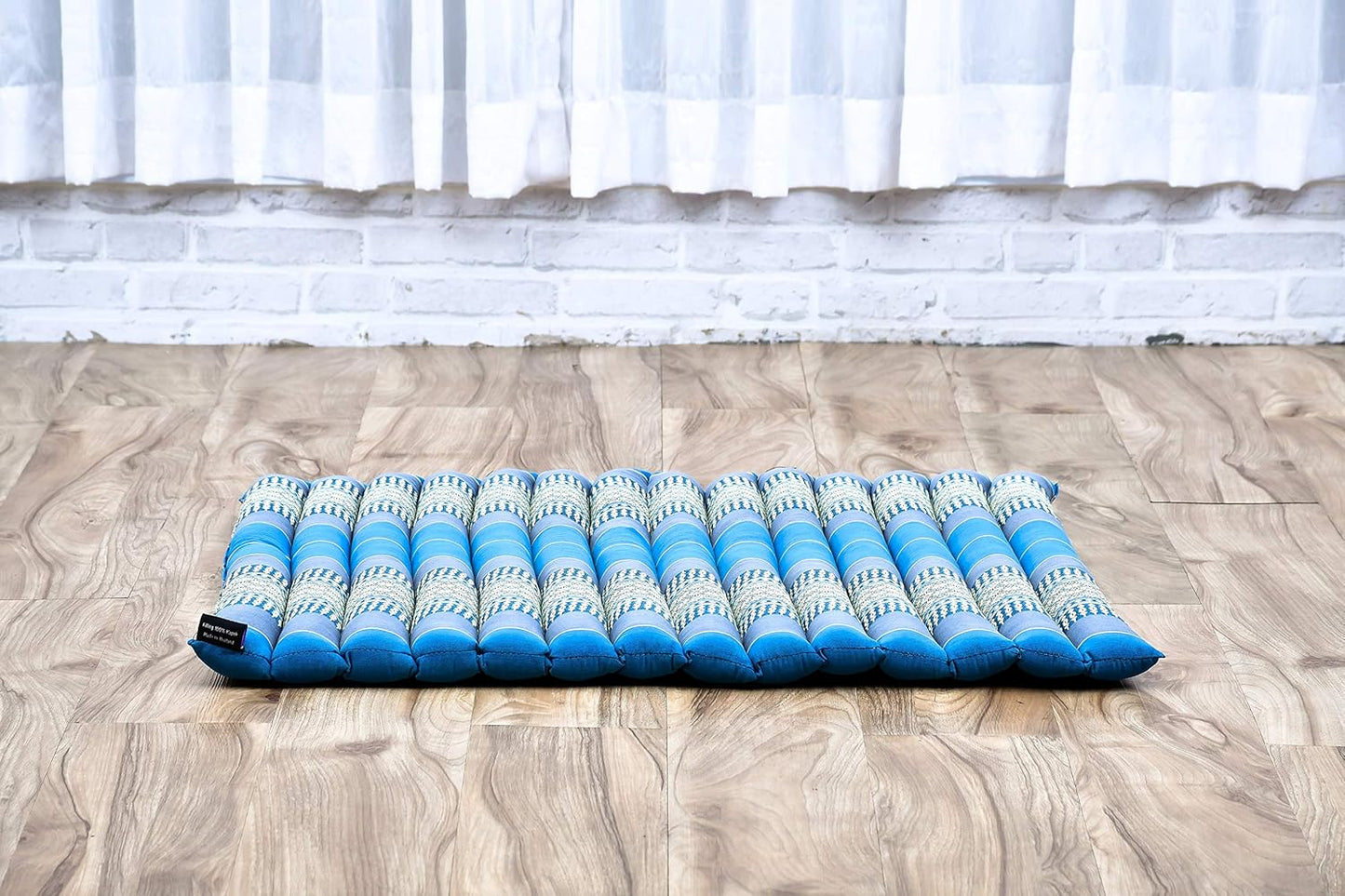 Leewadee Zabuton Seating Cushion – Square Floor Seat for Meditation Exercises, Light Yoga Mat Filled with Kapok