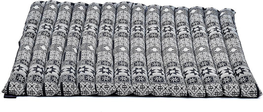 Leewadee Zabuton Seating Cushion – Square Floor Seat for Meditation Exercises, Light Yoga Mat Filled with Kapok