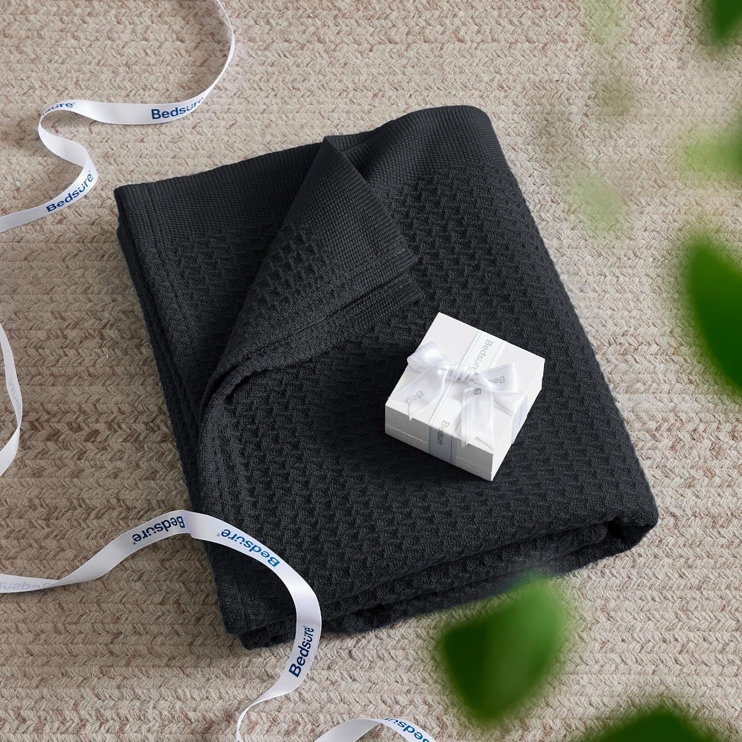 Bedsure 100% Cotton Large Throw Blanket for Couch 50x70 inches - Breathable and Soft, Waffle Weave Throw Blanket for Office, Black